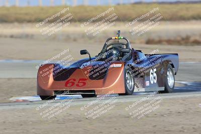 media/Nov-19-2022-CalClub SCCA (Sat) [[baae7b5f0c]]/Group 1/Race (Outside Grapevine)/